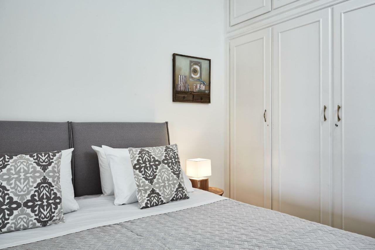Chic One Bd Apartment With Hilton View Athen Exterior foto