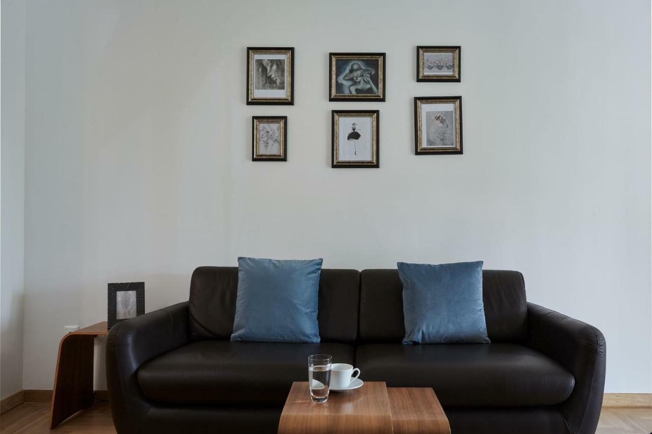 Chic One Bd Apartment With Hilton View Athen Exterior foto